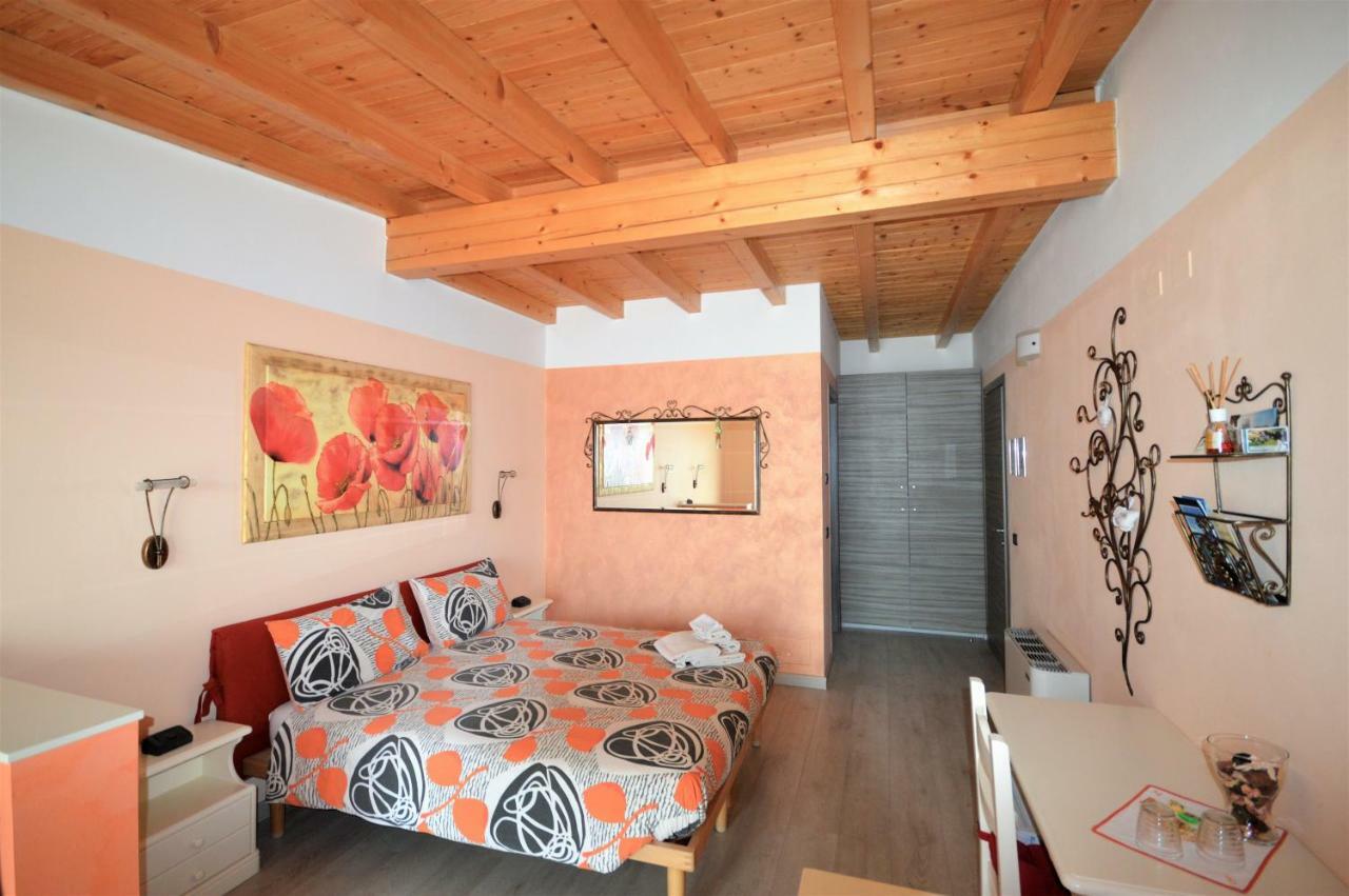 B&B La Vecchia Tipografia - Lago D'Idro Ponte Caffaro Exteriör bild