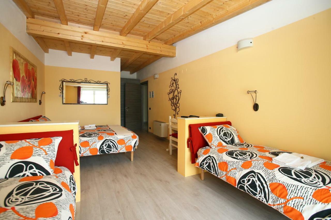 B&B La Vecchia Tipografia - Lago D'Idro Ponte Caffaro Exteriör bild